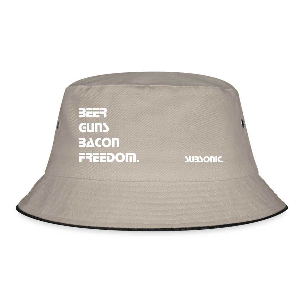 Fischer Mütze - BEER GUNS BACON FREEDOM. - Khaki/Schwarz