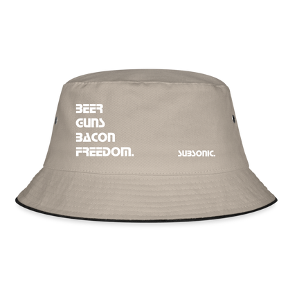 Fischer Mütze - BEER GUNS BACON FREEDOM. - Khaki/Schwarz